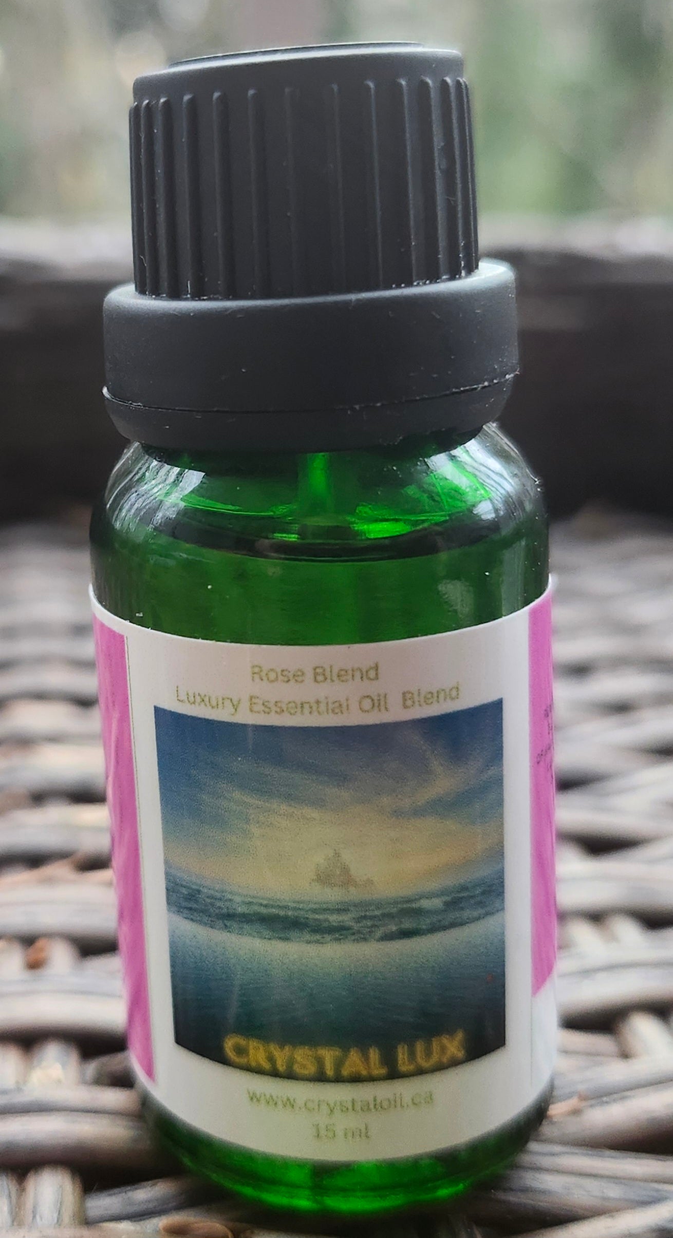 King of the Sea ROSE SANDELWOOD ESSENTIAL OIL BLEND