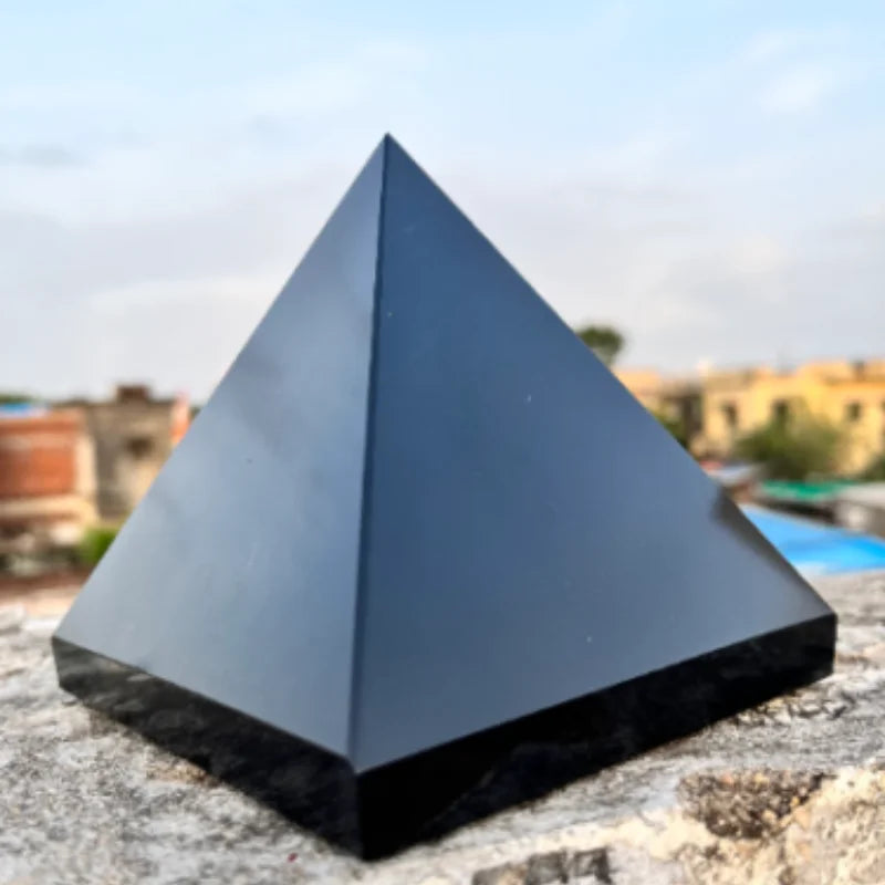 Huge Natural Mineral Black Tourmaline Crystal Point Healing Reiki Stone Pyramid Triangled Crystal Point Wholesale Degaussing Gem - CRYSTALOIL