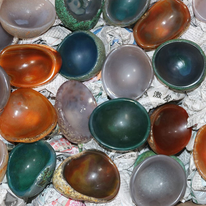 Home Crystal Agate Bowl Decoration, Crystal Agate Bowl Decoration, exuding elegance and sophistication. Crafted from natural agate, this exquisite piece adds a touch of timeless beauty to any room, making it a perfect accent for your living space." - Crystalbloomaromatics