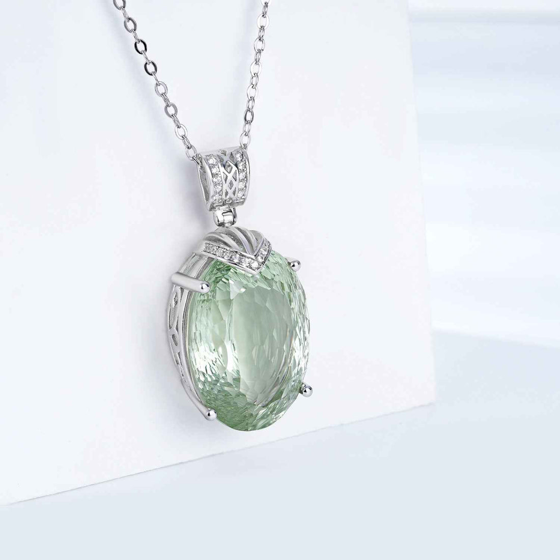 Fashionable, Light And Luxurious Natural Gem Necklace Pendant, Advanced S925 Sterling Silver - CRYSTALOIL