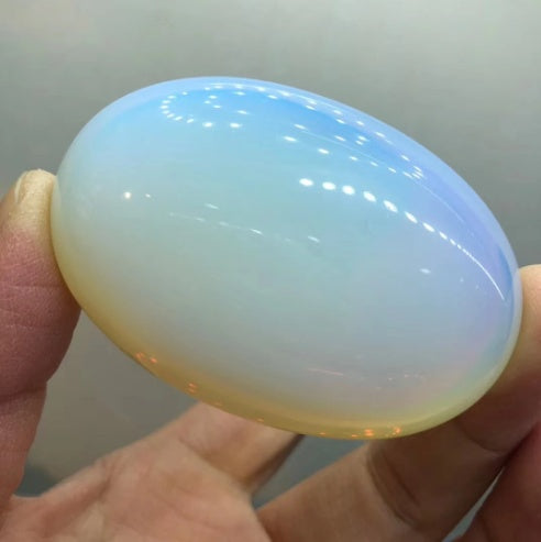 Natural White Crystal Egg Original Stone Hand Handle Piece Ornaments Opal - CRYSTALOIL