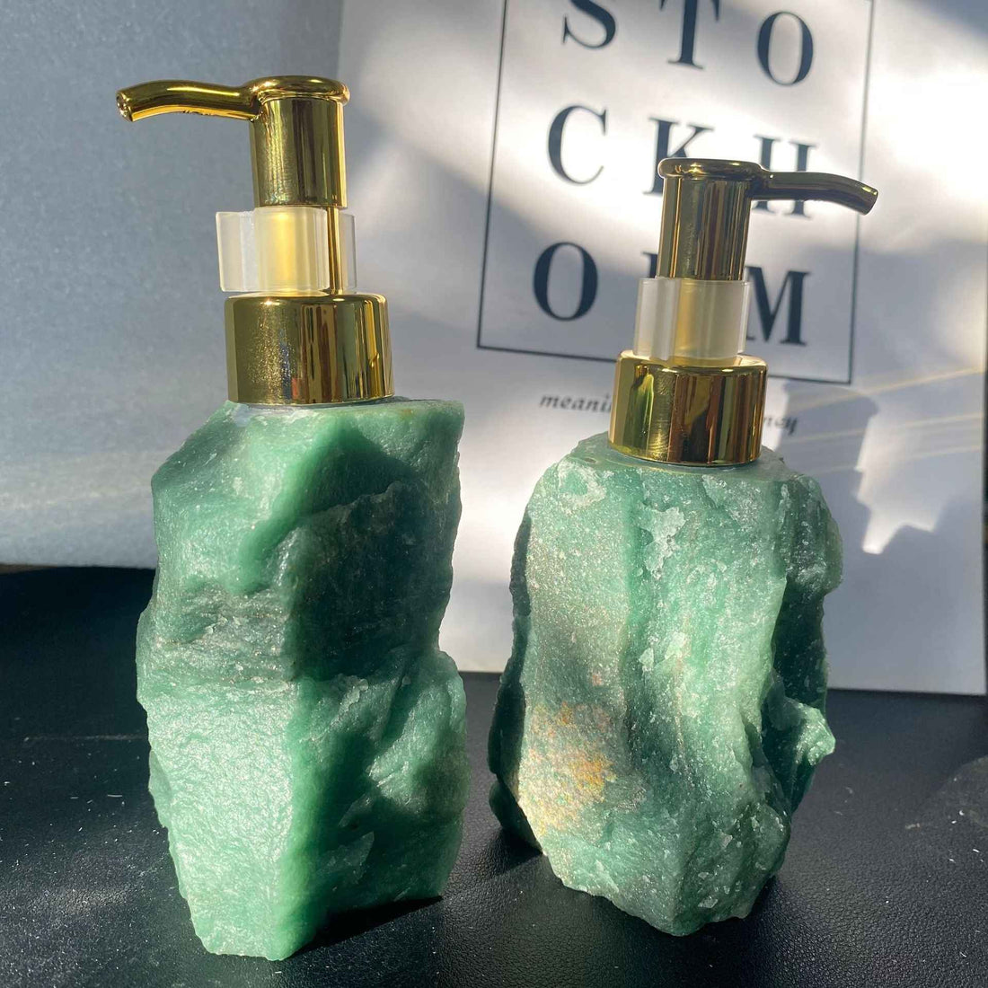 Natural Crystal Stone Perfume Bottle for Enhanced Aroma Experience - CRYSTALOIL