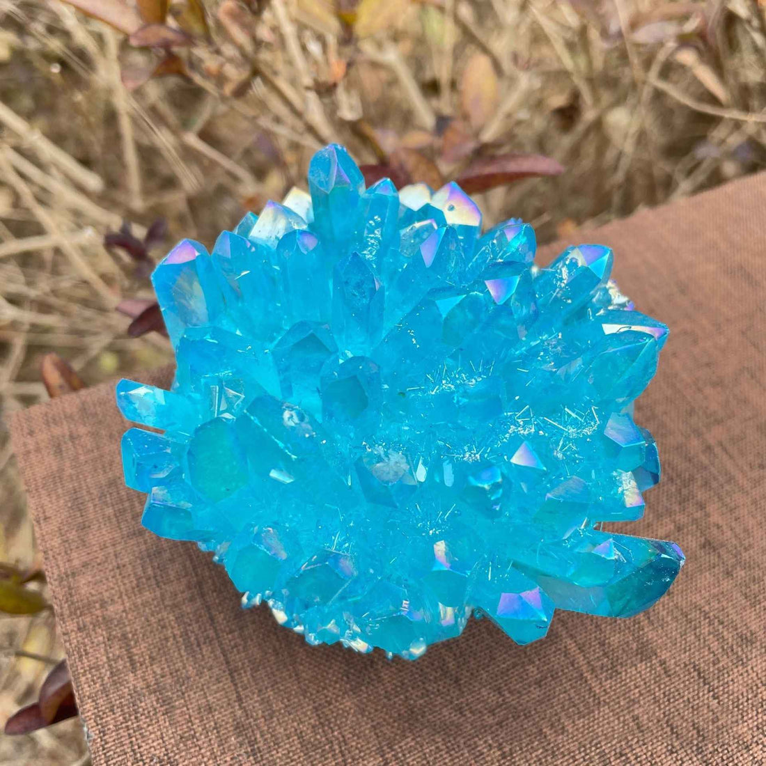 Blue Natural White Crystal Cluster - CRYSTALOIL