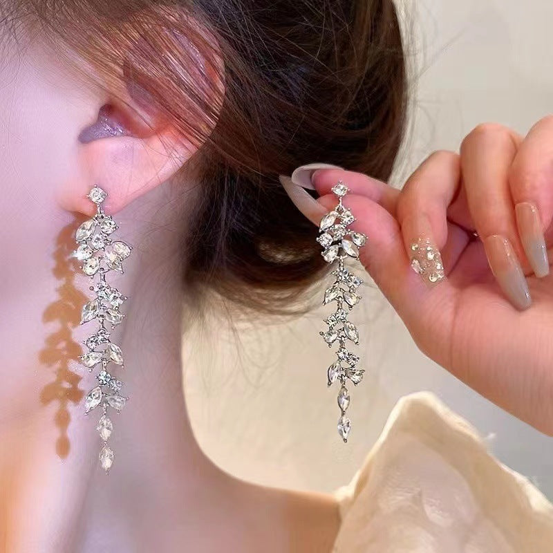 Women's Light Luxury Crystal Diamond Leaf Tassel Earrings - CRYSTALOIL