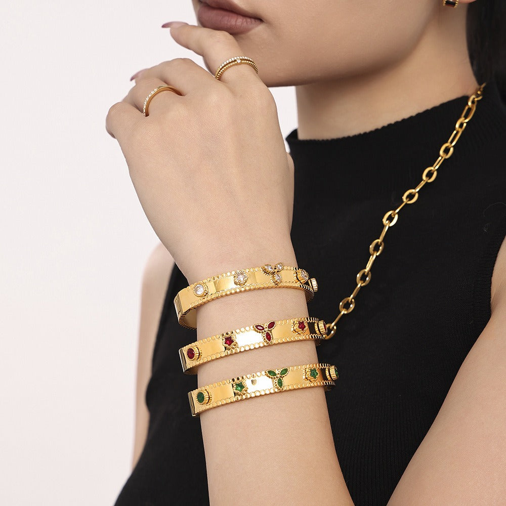 18K gold trefoil inlaid gemstone exquisite design noble bracelet - CRYSTALOIL